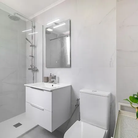 Apartment Liberty Avenue *